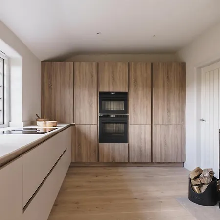 Shepherds Rock Villa *